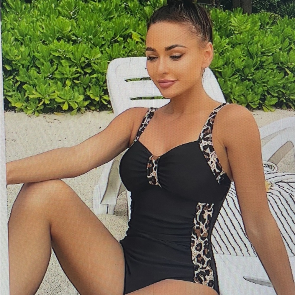 New: Women Leopard Print Patchwork One-piece Swimsuit, SIZE: M =5/6